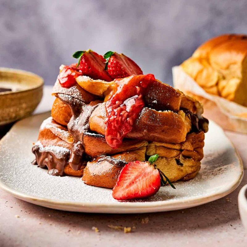 Nutella Stuffed French Toast