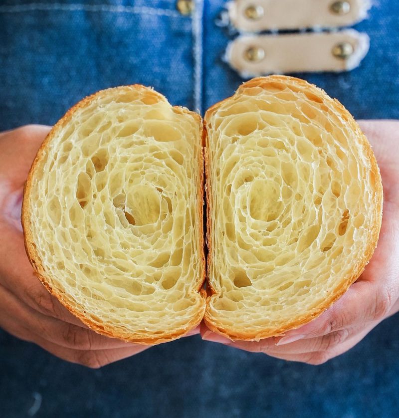 Croissants With Honeycomb Layers