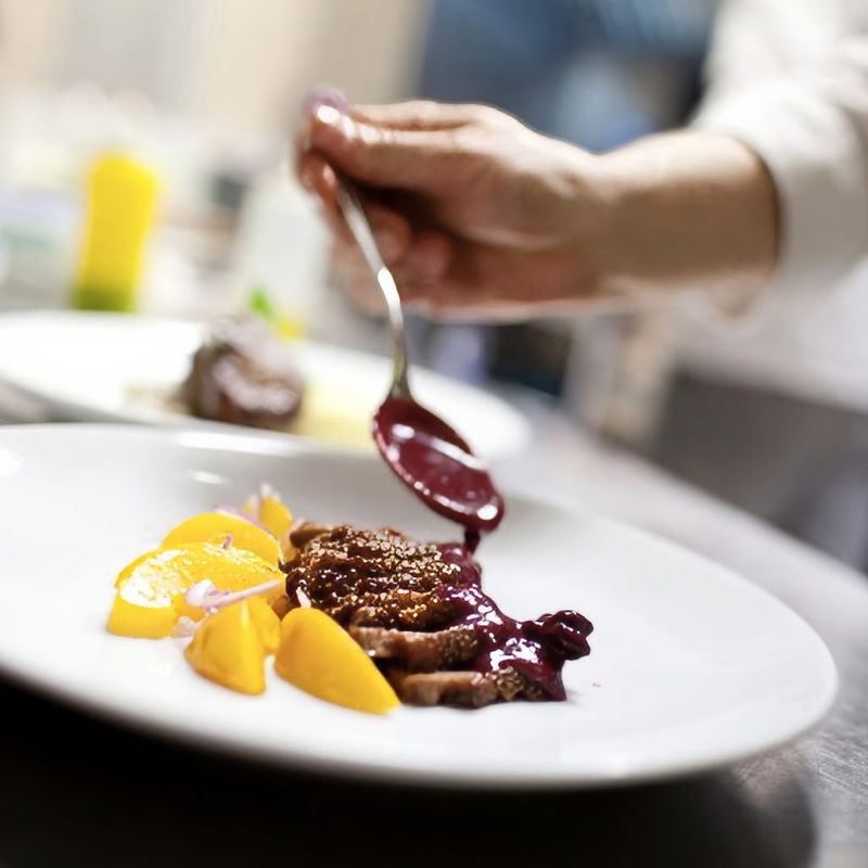 Saucing before tasting