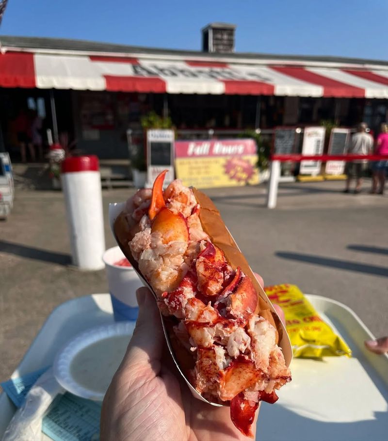 Abbott’s Lobster in the Rough - Noank, Connecticut