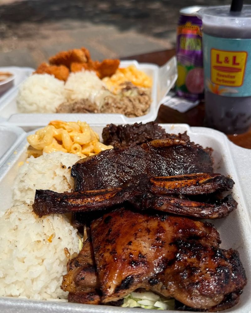 L&L Hawaiian Barbecue (Various Locations)