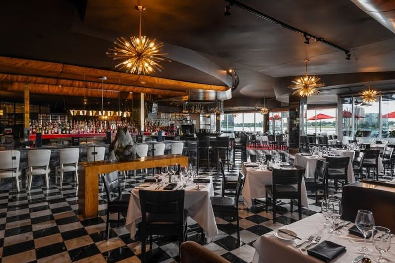 Joe Muer Seafood — Detroit, MI