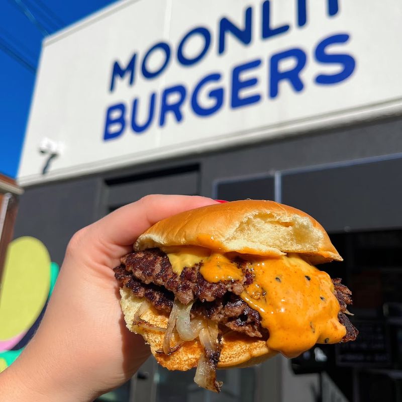 Moonlit Burgers - Dormont