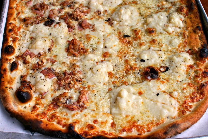 Inventive Pizza Culture