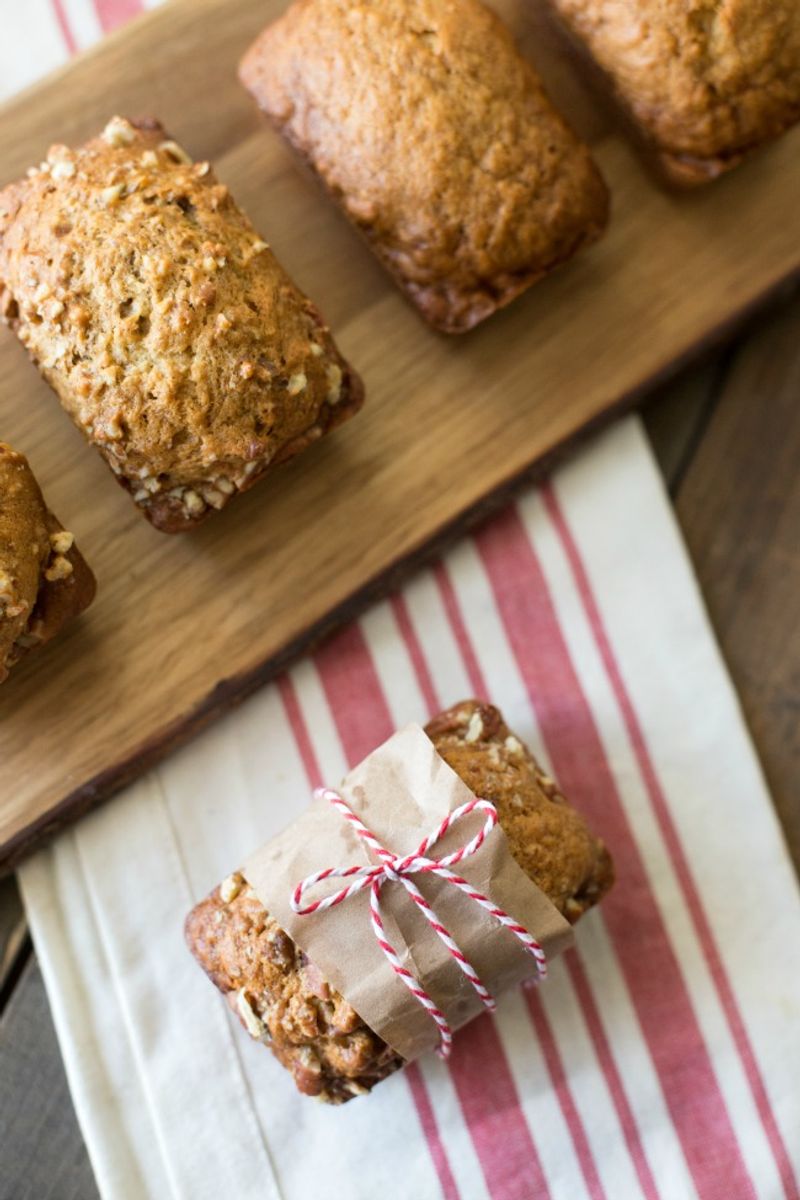 Mini Banana Bread Loaves