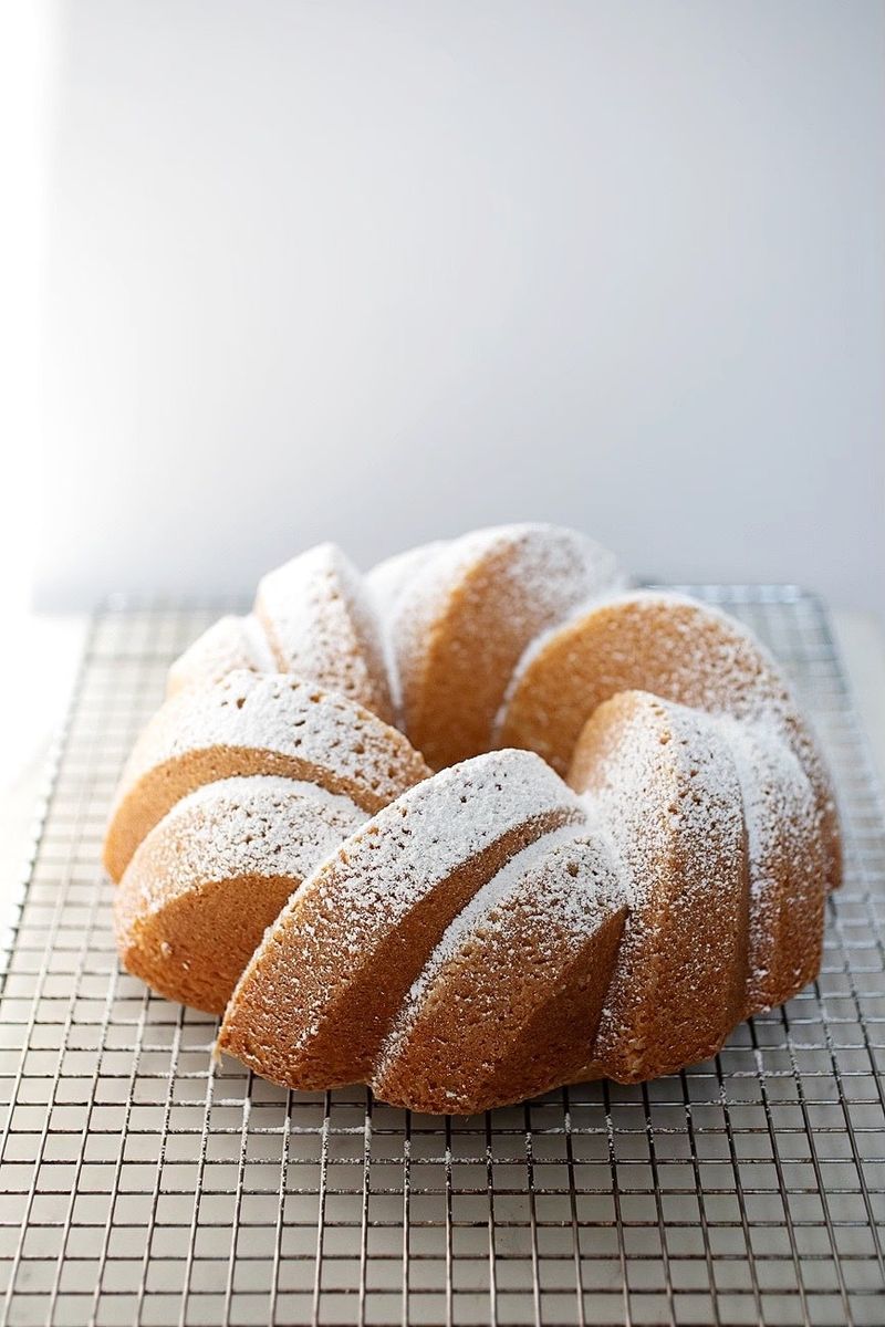 Vanilla Bean Bundt Cake