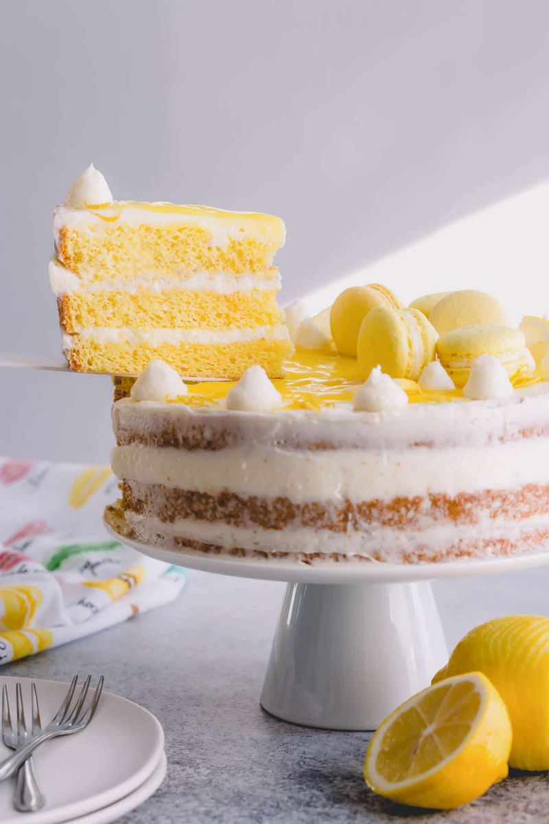 Lemon Layer Cake with Lemon Curd