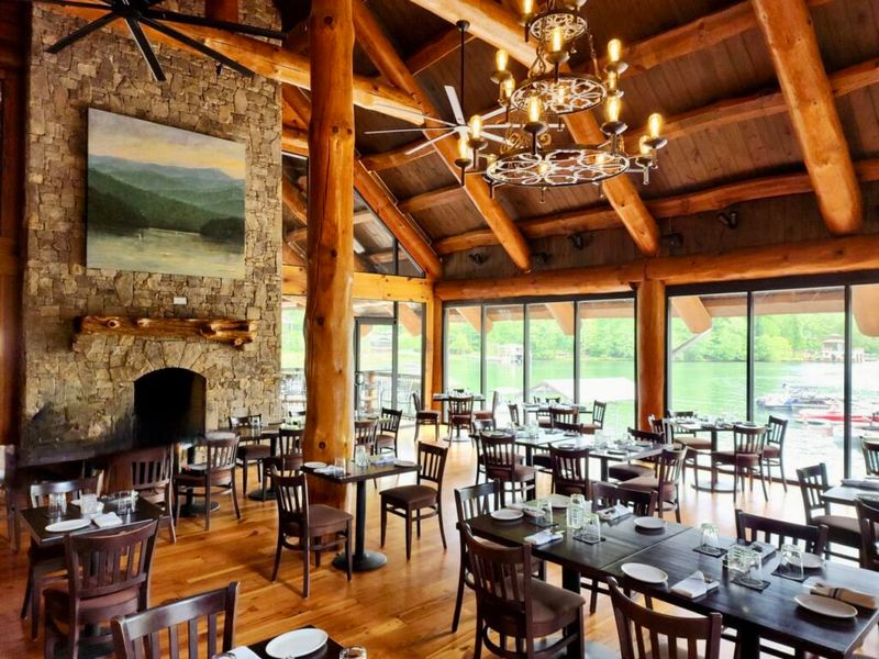 Lake Rabun Hotel & Restaurant — Lakemont, GA