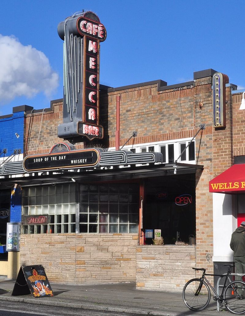 Mecca Café – Seattle (Lower Queen Anne)