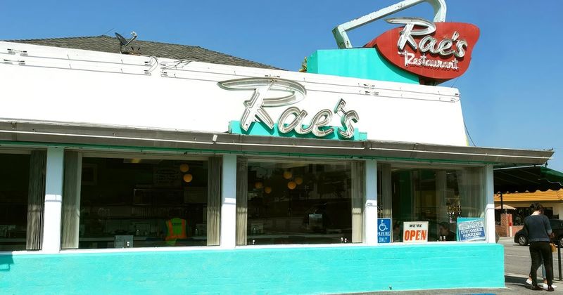 Rae's Diner (California)