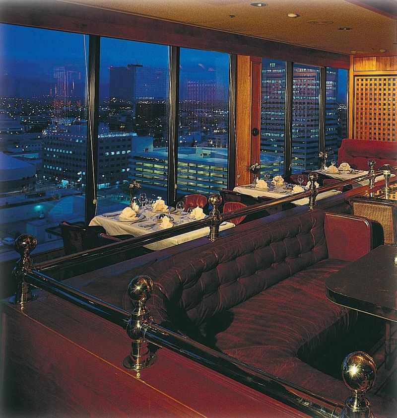 Alaska — The Crow’s Nest (Anchorage)