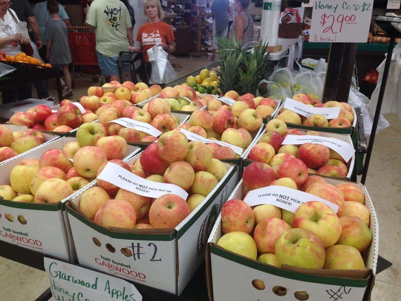Garwood Orchard & Farm Markets (LaPorte area)