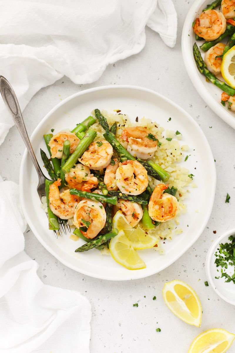 Lemon Garlic Shrimp with Asparagus