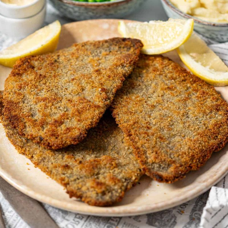 Milanesa (breaded cutlet)