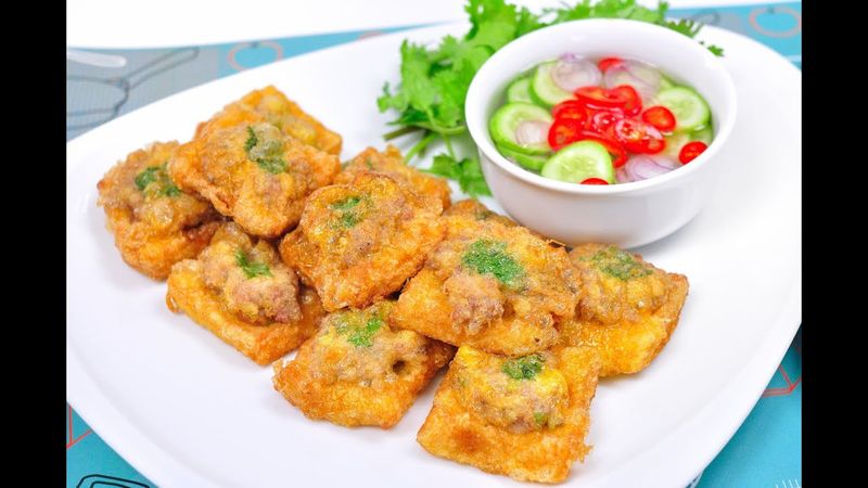 Thailand — Khanom Pang Na Moo