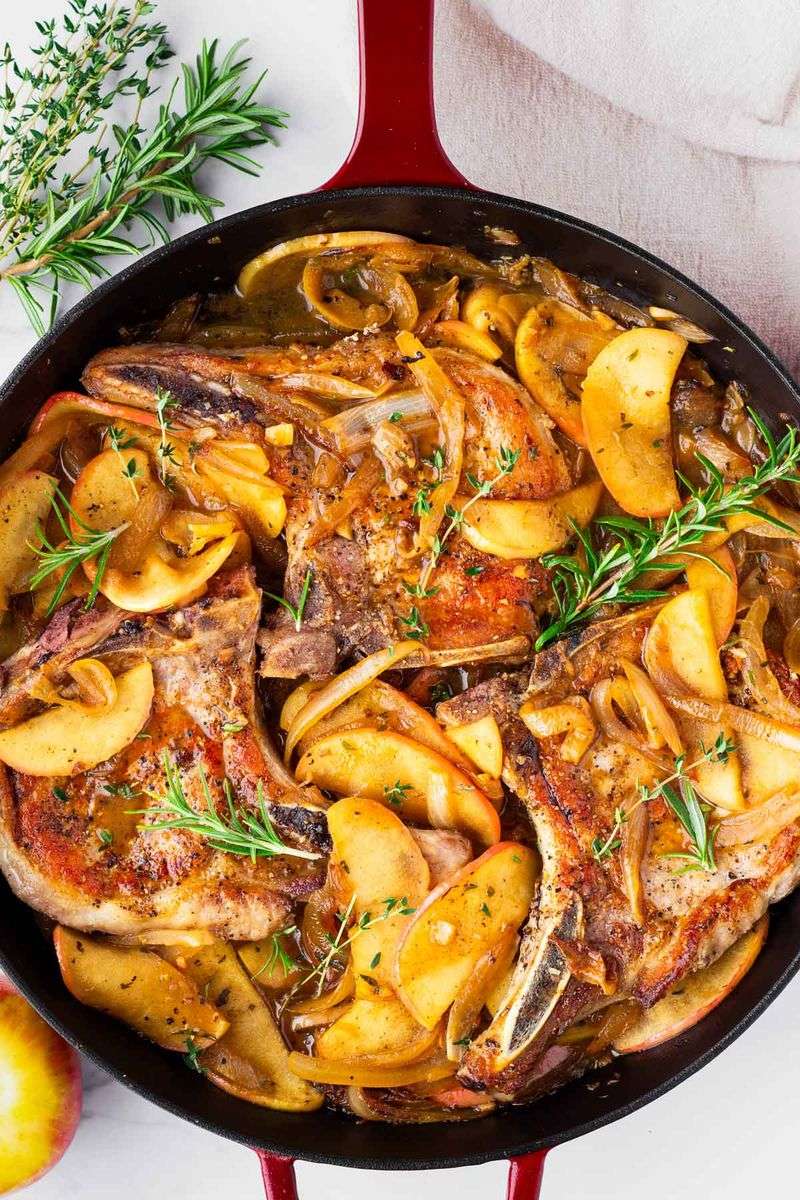 Pork Chops With Apples And Onions