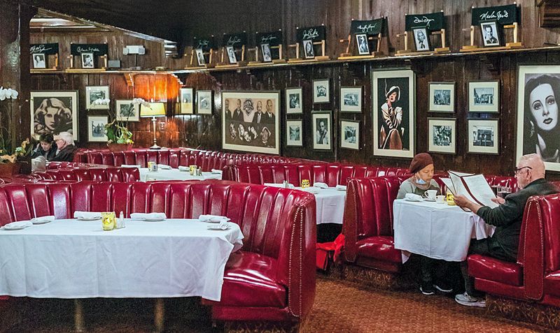 The Smoke House, Burbank