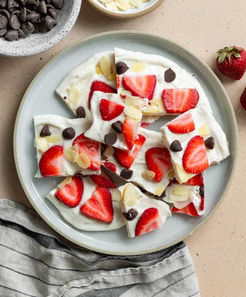 Frozen Yogurt Bark