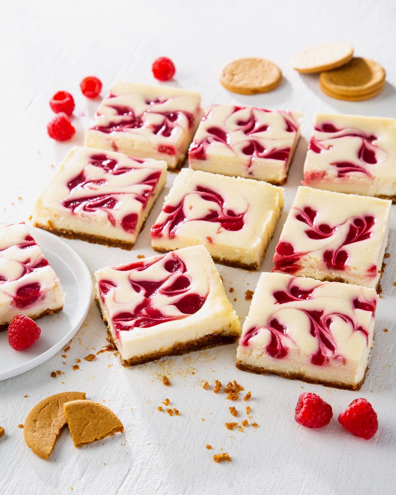 Cheesecake Bars With Fruit Swirl