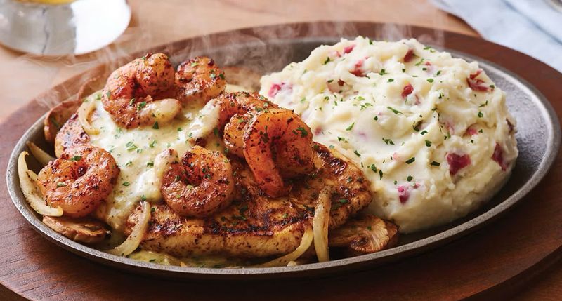 Applebee’s Neighborhood Grill + Bar