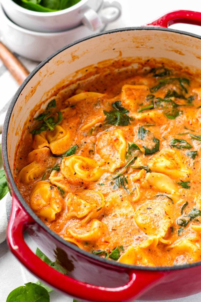 Creamy Tomato Tortellini Soup