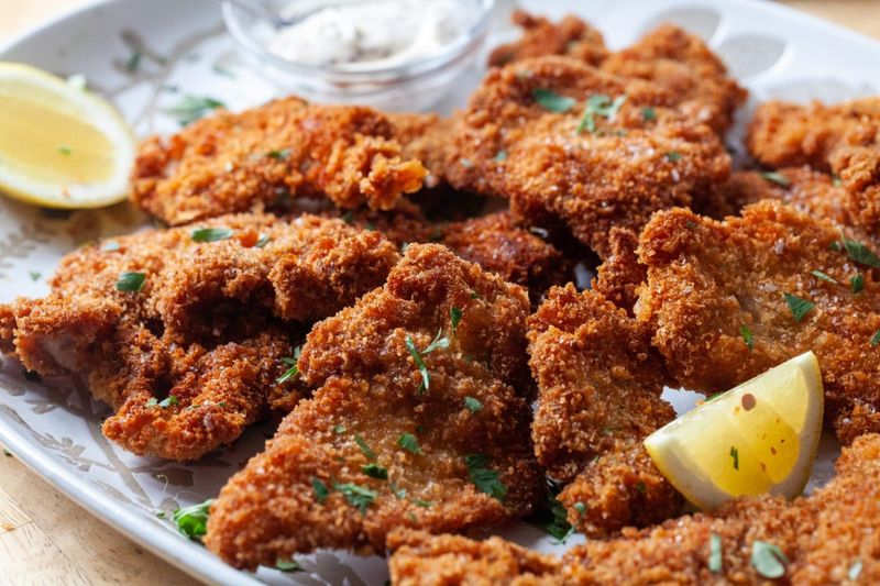 Crispy Saltine Chicken Cutlets