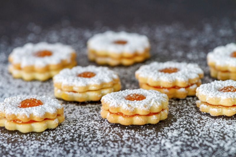 Apricot Linzer Cookies