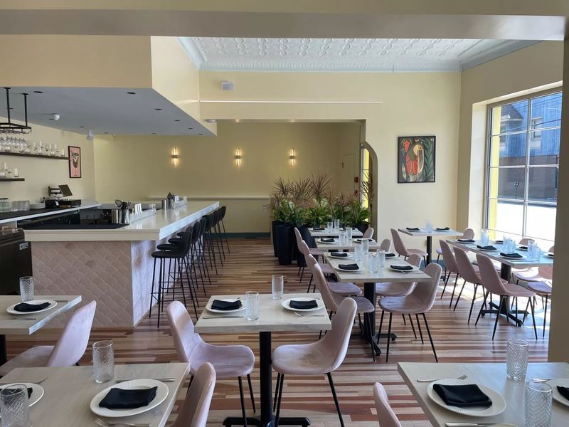 Artis — Lakewood, Ohio