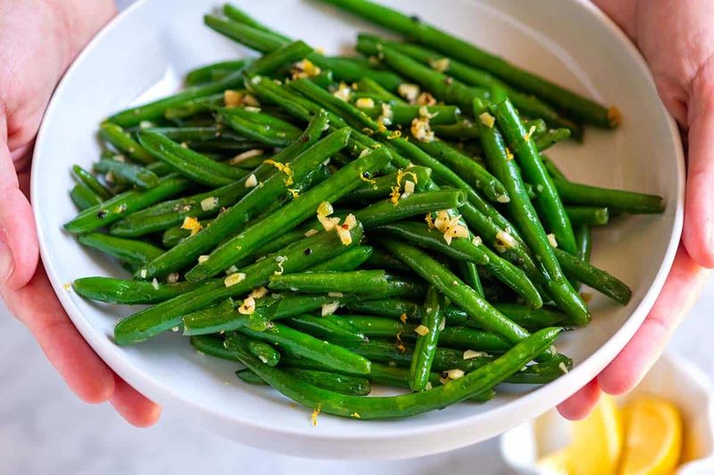 Roasted Green Beans With Garlic Butter