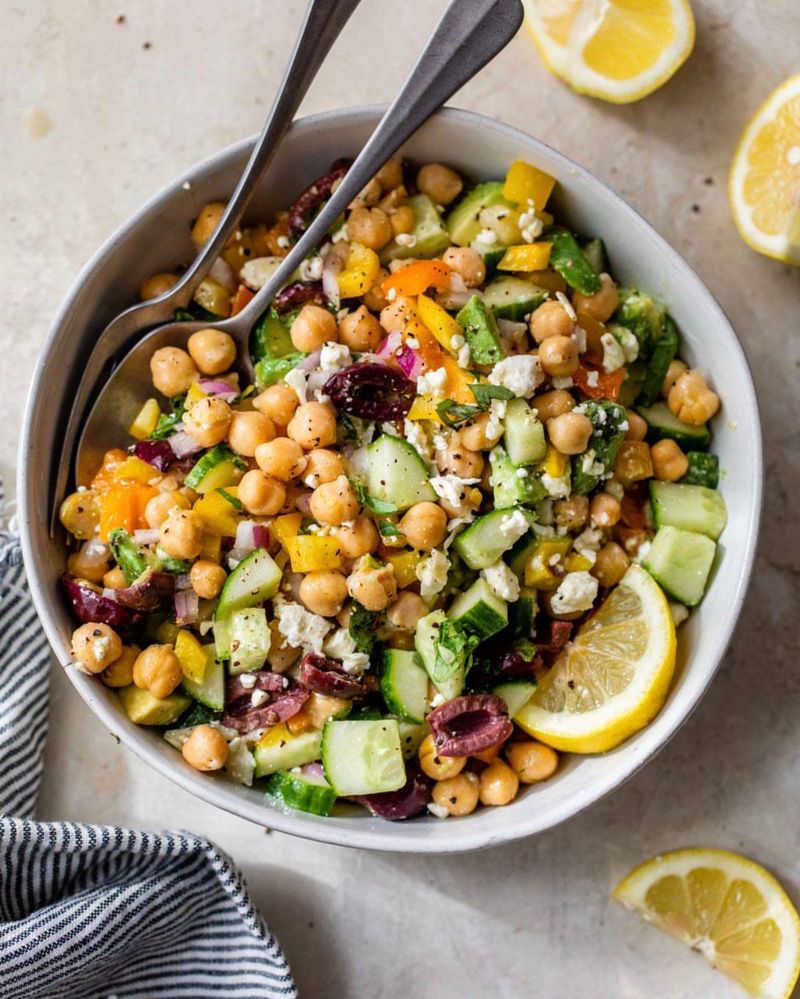 Cabbage And Chickpea Salad