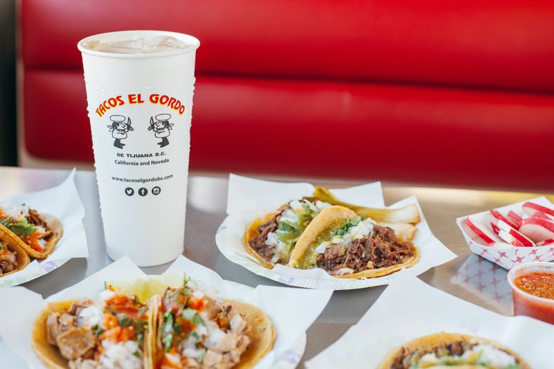 Tacos El Gordo (San Diego, California)