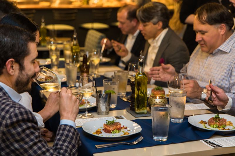 Mississippi: BRAVO! Italian Restaurant - Chicken Alfredo Pasta