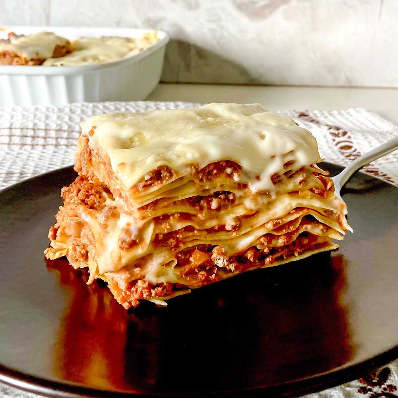 Italian Lasagna (Classic Bolognese Style)