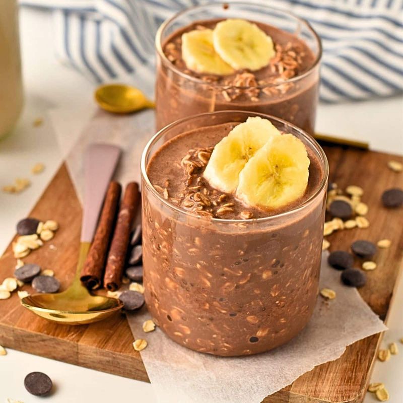 Banana And Cocoa Overnight Oats