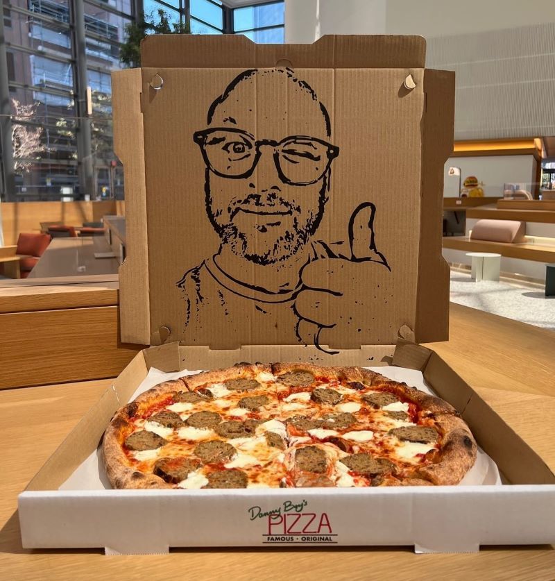 Danny Boy’s Famous Original Pizza — Los Angeles, California