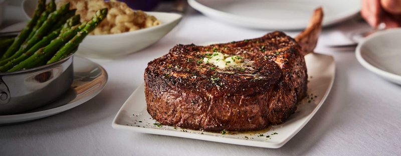 Fleming’s Prime Steakhouse & Wine Bar