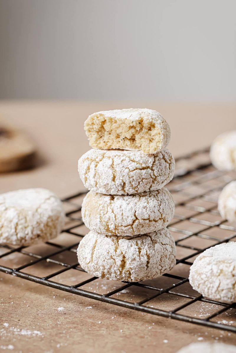 Almond Cookies (Italian-Style)