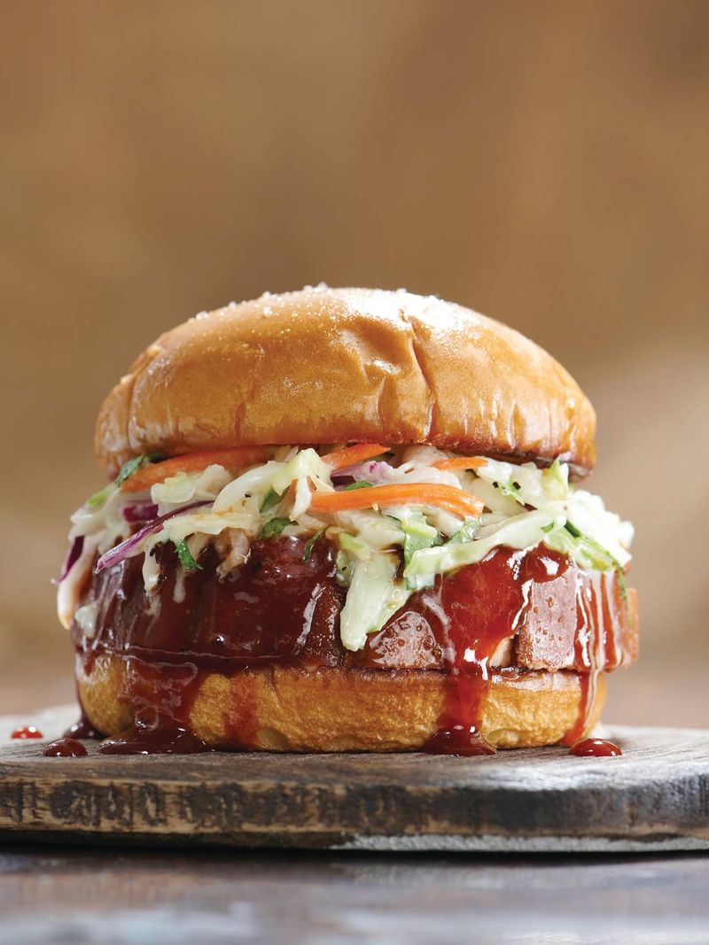 Use Coleslaw As The Topping