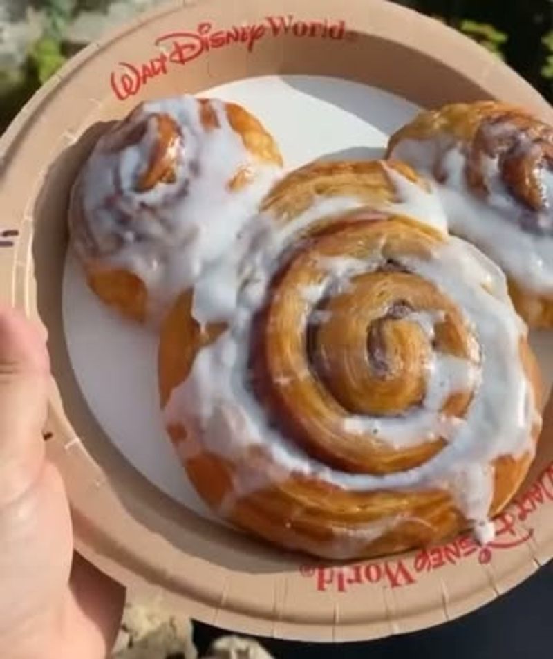 Mickey Cinnamon Roll
