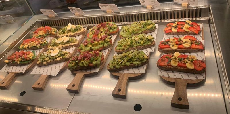 Madrid-Barajas (MAD)