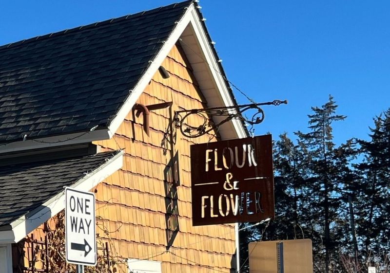 Flour & Flower in St. Joseph