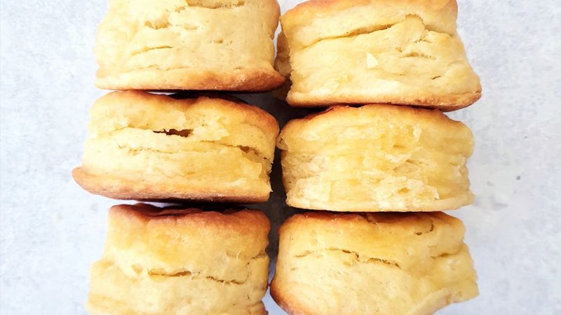 Breakfast Biscuits with Jam