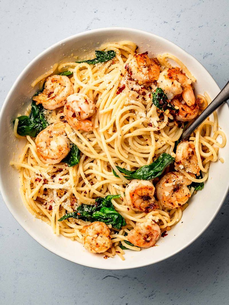 Spaghetti with Garlic Butter Shrimp