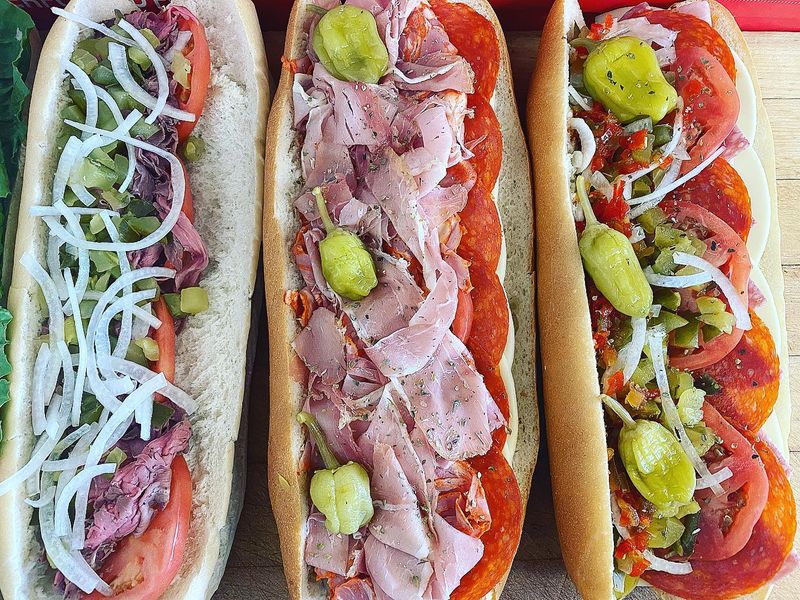 Rhode Island - Sandwich Hut (Providence)