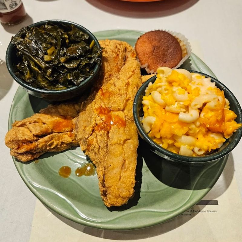 Mama J's Kitchen (Virginia)