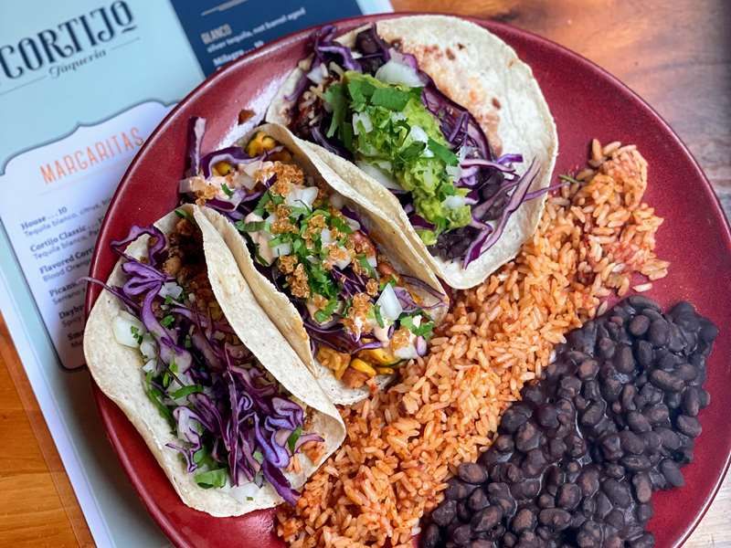 El Cortijo Taqueria y Cantina (Vermont)