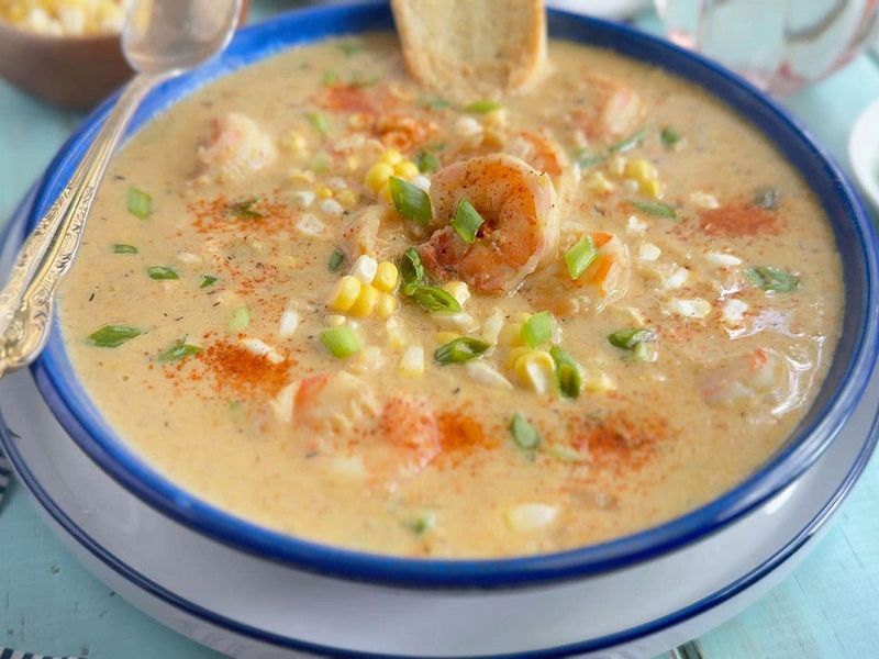 Shrimp and corn bisque (small cup)