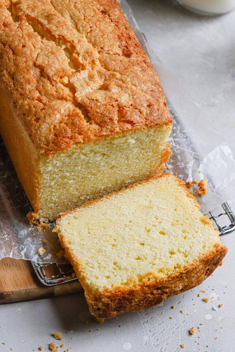 Classic Pound Cake