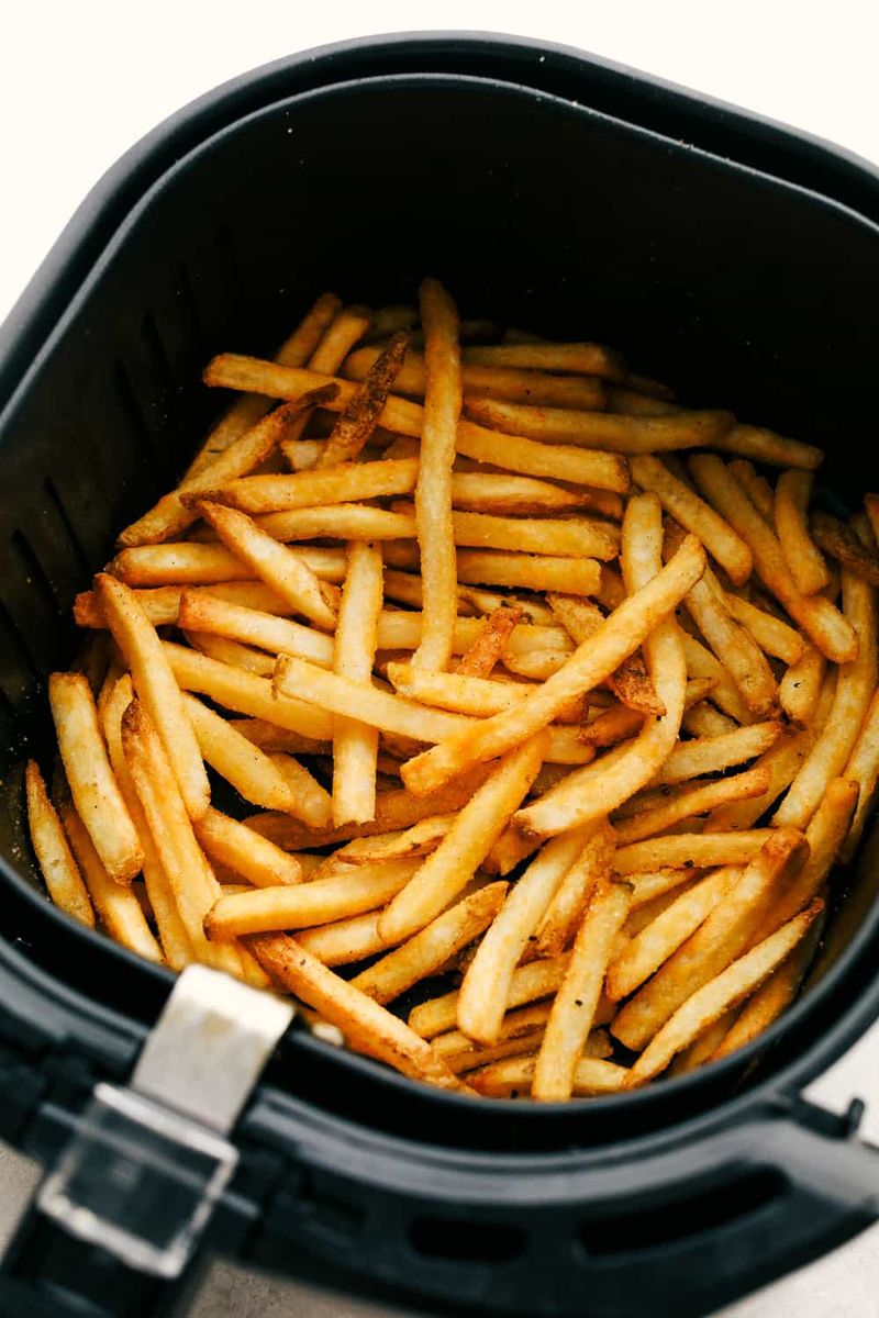 Air fryer for quick crispiness