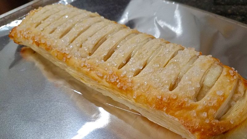 Bake Shop Apple Strudel